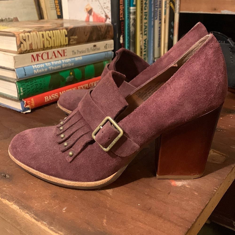 Purple Suede Kork-Ease Kiltie Pumps